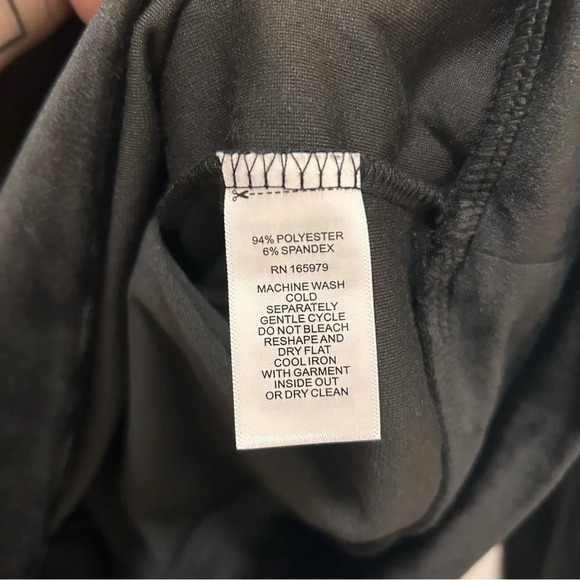 Cable & Guage Sport Velour Black Sweatshirt Medium - Picture 7 of 7